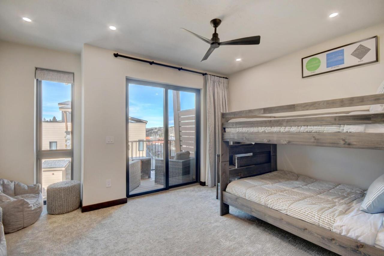 New River Front Luxury Villa #236 With Hot Tub & Great Views - 500 Dollars Of Free Activities & Equipment Rentals Daily Winter Park Exterior photo