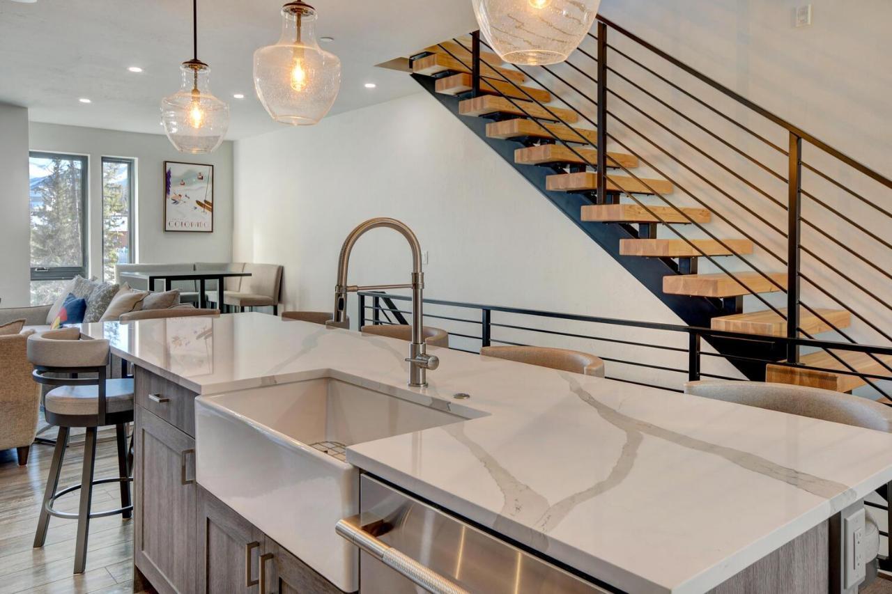 New River Front Luxury Villa #236 With Hot Tub & Great Views - 500 Dollars Of Free Activities & Equipment Rentals Daily Winter Park Exterior photo